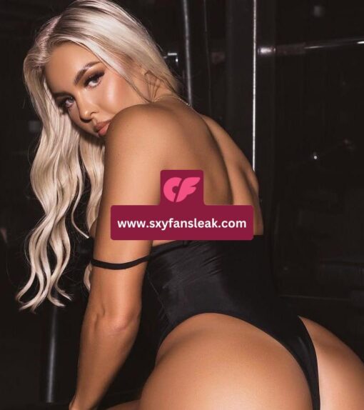 Anna Huntt