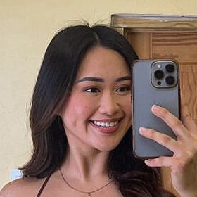 Amber Lee Hmong