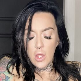 Amber Lester