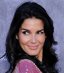 Angie Harmon