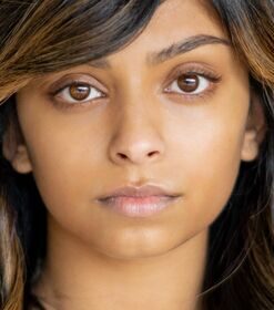Anjini Taneja Azhar