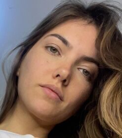 Anna Miro